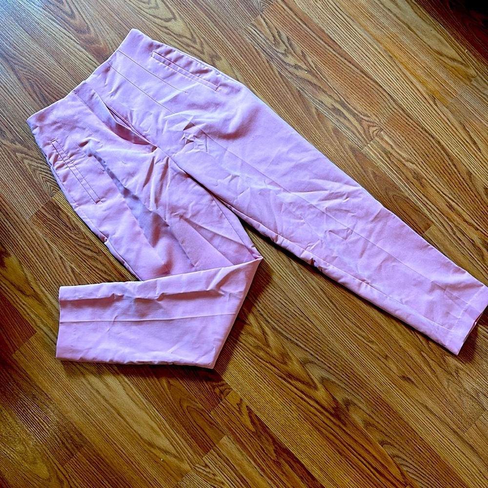 zara “pants with a high waist”